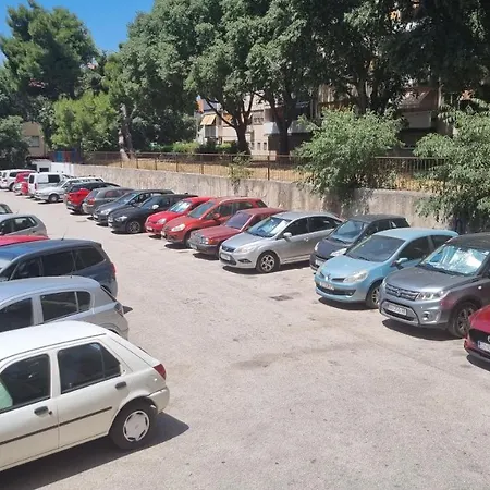 Apartment Diocletian *